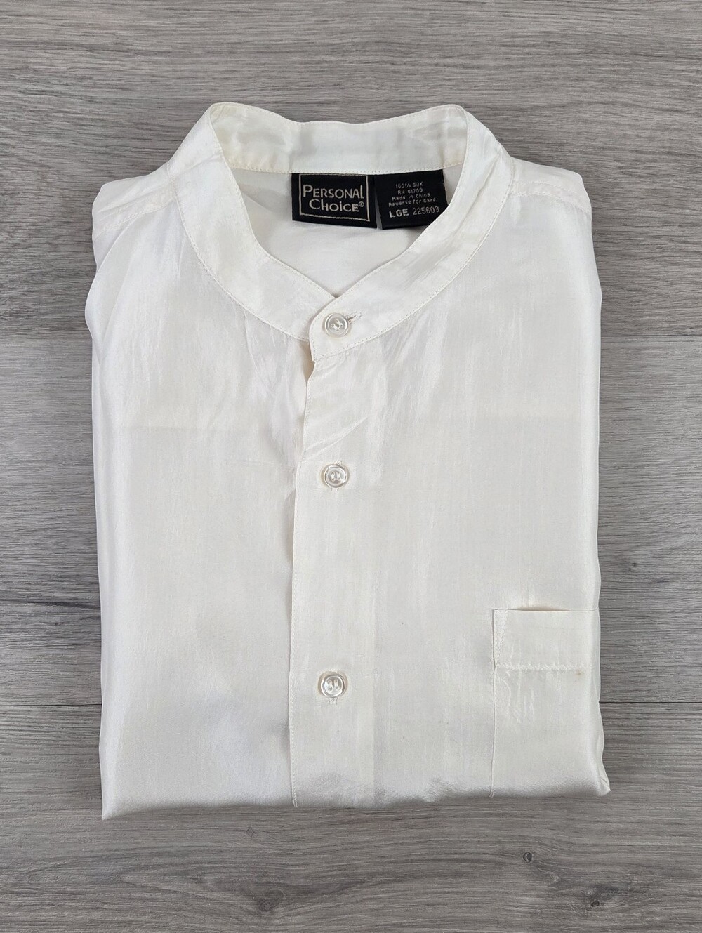 Vintage 100% Silk Band Collar Button Up Shirt Men XL Cream Short Sleeve Satin